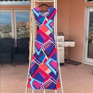BAIEYblue maxi dress Sz M gorgeous colors.